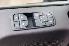 陕汽重卡 德龙X6000 560马力 6X4 AMT自动挡牵引车(速比2.643)(国六)(SX4259GD4Q2)