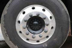 陕汽重卡 德龙X6000 560马力 6X4 AMT自动挡牵引车(速比2.643)(国六)(SX4259GD4Q2)