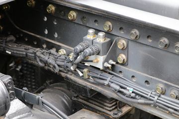  ʨH6e 560 6X4 ǣ()()(CQ4257SK13334)ͼƬ
