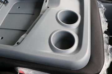 ���� �����A5L�п� 220���� 4X2 10����ʽ�ػ���ͼƬ