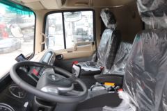 江淮 格尔发A5L中卡 220马力 4X2 10米厢式载货车(HFC5181XXYP3K1A70S)