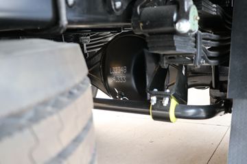 ���� �����A5L�п� 220���� 4X2 10����ʽ�ػ���ͼƬ