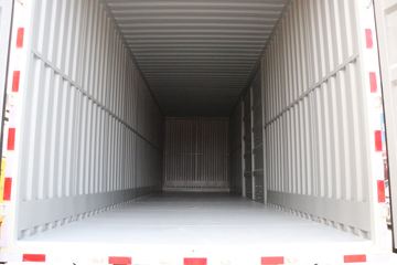 ���� �����A5L�п� 220���� 4X2 10����ʽ�ػ���ͼƬ