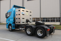 华菱 汉马H9重卡 430马力 6X4 CNG牵引车(国六)(HN4251NGA43C8M6)