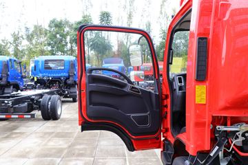 ���� ����K5 132���� 4.15�׵�����ʽ�Ῠ(����)ͼƬ