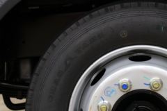 江淮 威铃K8 170马力 5.48米排半栏板载货车(国六)(HFC1120P61K1D7NS)