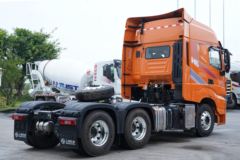 上汽红岩 杰狮H6e 560马力 6X4 AMT自动挡牵引车(国六)(车联网)(CQ4257SK13334) 上汽红岩 杰狮H6e 560马力 6X4 AMT自动挡牵引车(国六)(车联网)(CQ4257SK13334)