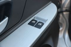 东风小康 C51 2021款 标准型 1.6L 122马力 汽油 3.2米单排栏板微卡(国六)(DXK1021TK14H9)