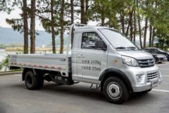 新龙马汽车 启腾N60 基本型 1.5L 116马力 3.2米单排栏板小卡(国六)