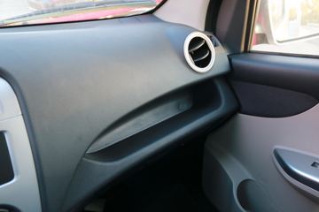 �������� �ǿ�L2ϵ 1.6L ��׼�� 122���� ���� 3.21�׵�������΢��(����)ͼƬ