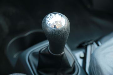 �������� �ǿ�L2ϵ 1.6L ��׼�� 122���� ���� 3.21�׵�������΢��(����)ͼƬ