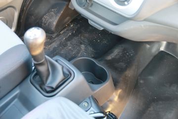 �������� �ǿ�L2ϵ 1.6L ��׼�� 122���� ���� 3.21�׵�������΢��(����)ͼƬ