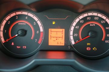 �������� �ǿ�L2ϵ 1.6L ��׼�� 122���� ���� 3.21�׵�������΢��(����)ͼƬ