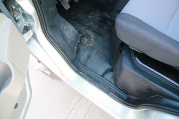 �������� �ǿ�L2ϵ 1.6L ��׼�� 122���� ���� 3.21�׵�������΢��(����)ͼƬ