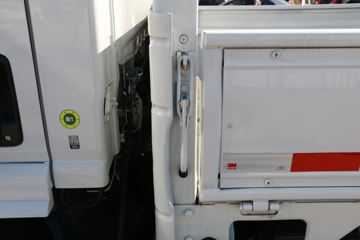 ���� ��ʮ��M100 120���� 4.205�׵��������Ῠ(����)(QL1045BUHA)ͼƬ