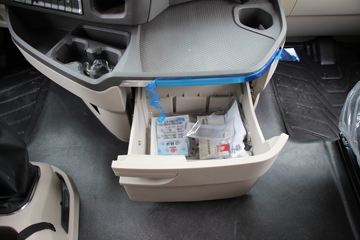 �й����� HOWO Max�ؿ� 480���� 6X4ǣ����(����)(����12��)(ZZ4257V344KF1)ͼƬ