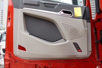 �й����� HOWO Max�ؿ� 480���� 6X4ǣ����(����)(����12��)(ZZ4257V344KF1)ͼƬ