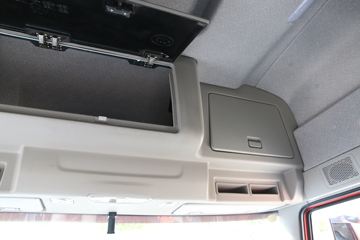 һ����� J6P�ؿ� �ʻݰ�2.0? �±����� 460���� 6X4ǣ����(CA4250P66K25T1E6)ͼƬ