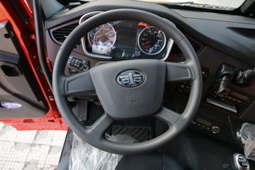 һ����� J6P�ؿ� �ʻݰ�2.0? �±����� 460���� 6X4ǣ����(CA4250P66K25T1E6)ͼƬ