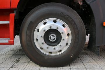 һ����� J6P�ؿ� �ʻݰ�2.0? �±����� 460���� 6X4ǣ����(CA4250P66K25T1E6)ͼƬ