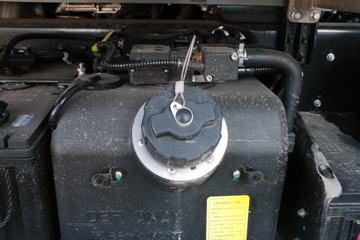 �������� ���S1 PLUS 120���� 4X2 3.3����ж��(BJ3075DEJBA-31)ͼƬ