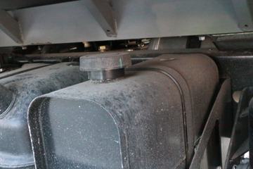 �������� ���S1 PLUS 120���� 4X2 3.3����ж��(BJ3075DEJBA-31)ͼƬ