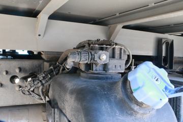 �������� ����ES3 150���� 4X2 4.15����ж��ͼƬ