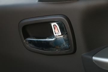 �������� ����ES5 240���� 6X2 4.8����ж��ͼƬ