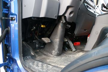 �������� ����ES5 240���� 6X2 4.8����ж��ͼƬ