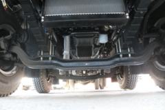 福田 时代领航ES7 270马力 8X2 8米栏板载货车(BJ1314VPPHC-01)