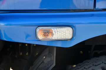 �ɵ��³� V3ϵ�� 190���� 4X2 5.76�������ػ���(����)ͼƬ