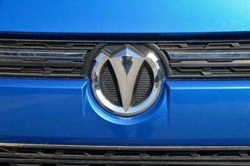 �ɵ��³� V3ϵ�� 190���� 4X2 5.76�������ػ���(����)ͼƬ