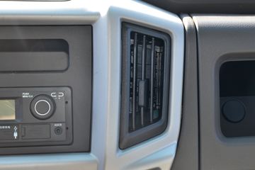 �ɵ��³� V3ϵ�� 190���� 4X2 5.76�������ػ���(����)ͼƬ