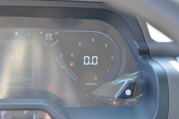 �ɵ��³� V3ϵ�� 190���� 4X2 5.76�������ػ���(����)ͼƬ