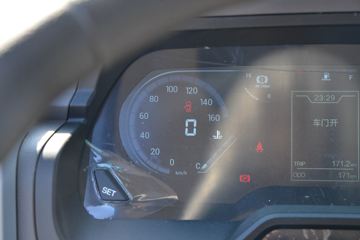 �ɵ��³� V3ϵ�� 190���� 4X2 5.76�������ػ���(����)ͼƬ