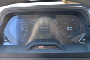 �ɵ��³� V3ϵ�� 190���� 4X2 5.76�������ػ���(����)ͼƬ