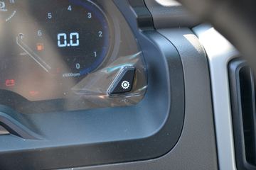 �ɵ��³� V3ϵ�� 190���� 4X2 5.76�������ػ���(����)ͼƬ