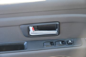 �ɵ��³� V3ϵ�� 190���� 4X2 5.76�������ػ���(����)ͼƬ