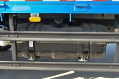飞碟奥驰 V3系列 190马力 4X2 5.76米栏板载货车(国六)
