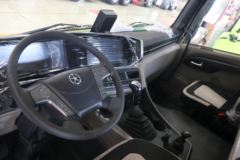 大运 V7重卡 460马力 6X4牵引车(国六)(松石蓝)(CGC4251D6ECBP)