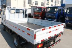 跃进 福星S100Plus 115马力 3.2米双排栏板轻卡(气刹)(SH1043KFDCNS1)