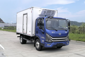 嘉龙 龙驹 130马力 4.05米冷藏车(宽体)(DNC5041XLCG6M1)