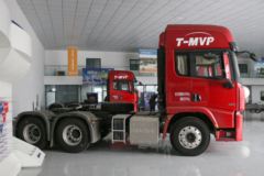 陕汽重卡 德龙X5000 490马力 6X4牵引车(后桥11.5T)(国六)(SX4259XD4Q1)