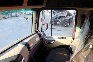 ���� �����A5X�п� 220���� 4X2 6.8�������ػ���(����)(HFC1181P2K3A50KS)ͼƬ