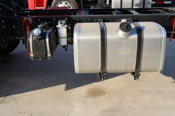 ���� �����A5X�п� 220���� 4X2 6.8�������ػ���(����)(HFC1181P2K3A50KS)ͼƬ