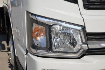 Ծ�� ����S80 95���� 4X2 3.05����ж��(����)(SH3043PEDBNZ3)ͼƬ