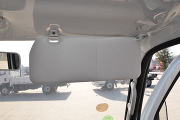 Ծ�� ����S80 95���� 4X2 3.05����ж��(����)(SH3043PEDBNZ3)ͼƬ