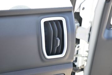 Ծ�� ����S80 95���� 4X2 3.05����ж��(����)(SH3043PEDBNZ3)ͼƬ