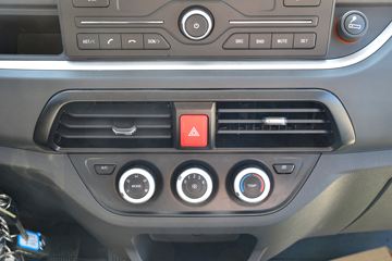 Ծ�� ����S80 95���� 4X2 3.05����ж��(����)(SH3043PEDBNZ3)ͼƬ