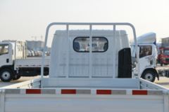 跃进 福星S80 1.5L 113马力 汽油 3.05米双排栏板小卡(国六)(SH1033PEGCNS)